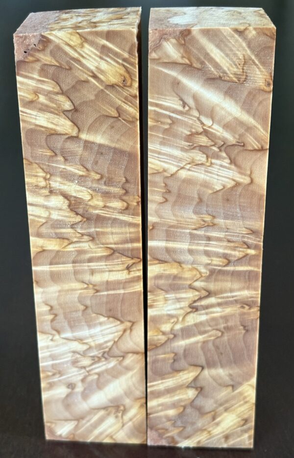 Birch handle - Cross cut blocks. Dimensions: 35*40*170mm - Image 2