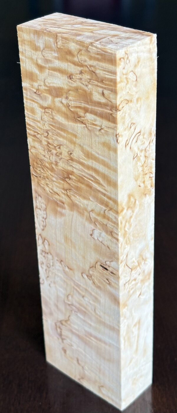 Masur birch wood bigger block. Kiln dried wood. Dimensions: 29x64x225mm - Image 5